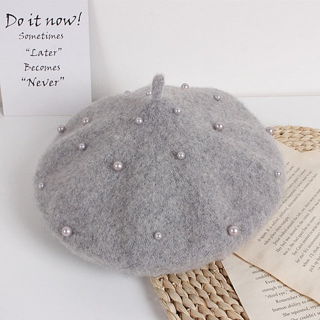 Chic Pearl Beret
