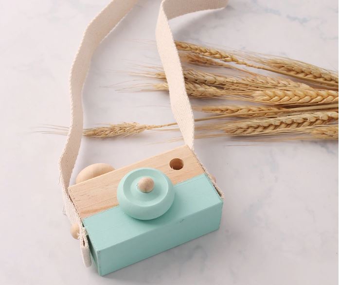Montessori Wooden Camera