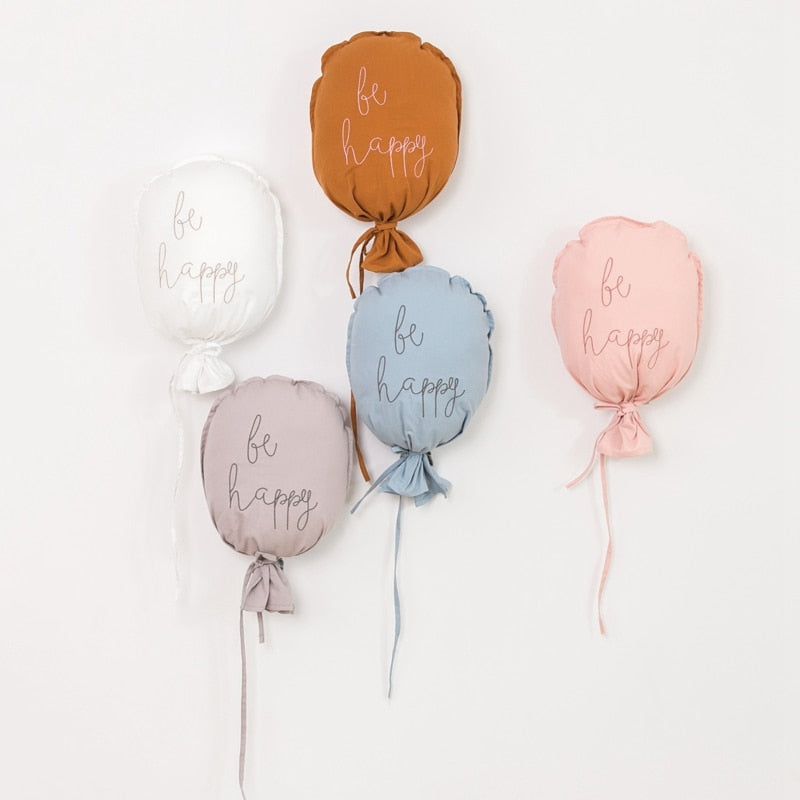 Happy Balloons Wall Decor