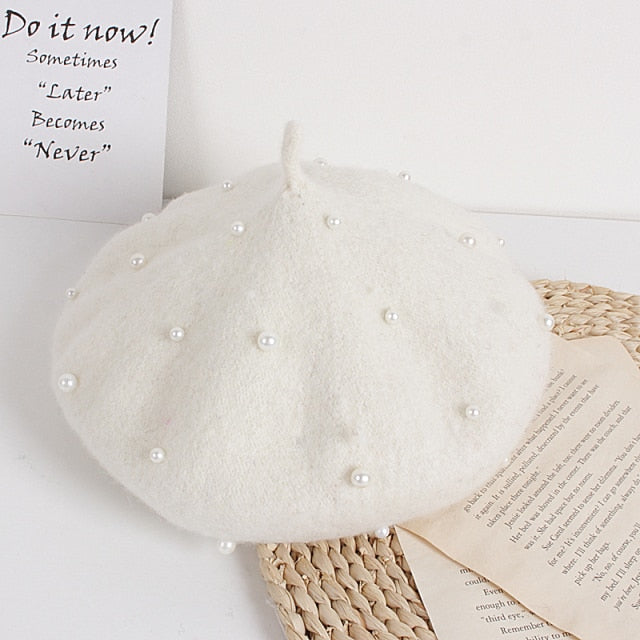 Chic Pearl Beret